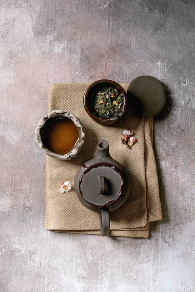 Tea Drinking Wabi Sabi Japanese Style Dark Clay Cups Teapot — Stock Photo, Image