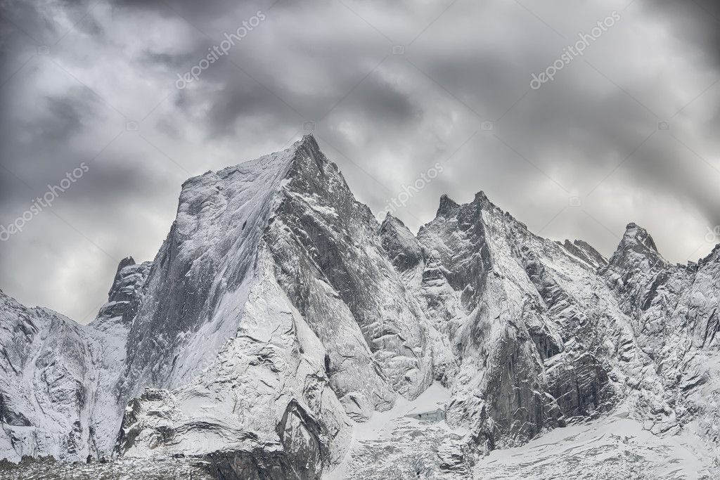 mountain the north face
