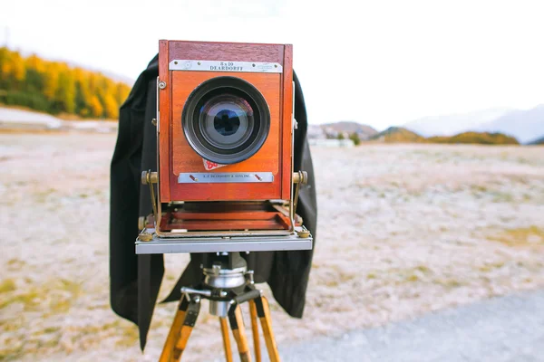 Deardorff közepes formátumú vintage film lemez fényképezőgép készen áll a fot — Stock Fotó