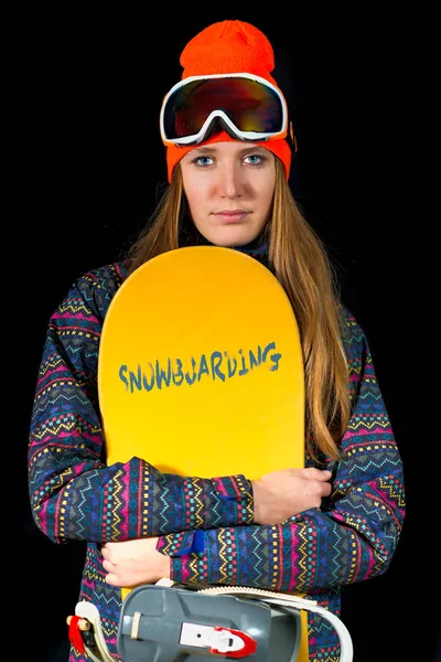 Ξανθιά κοπέλα με μακριά μαλλιά με snowboard και χειμερινών αθλητικών ένα — Φωτογραφία Αρχείου