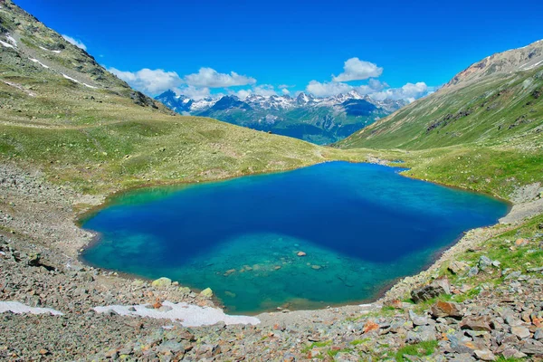 See Matt Kleiner Alpiner See Den Rhätischen Alpen Engadiner Tal — Stockfoto