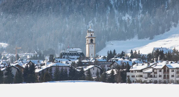 Celerina en el valle de Engadine Suiza — Foto de Stock