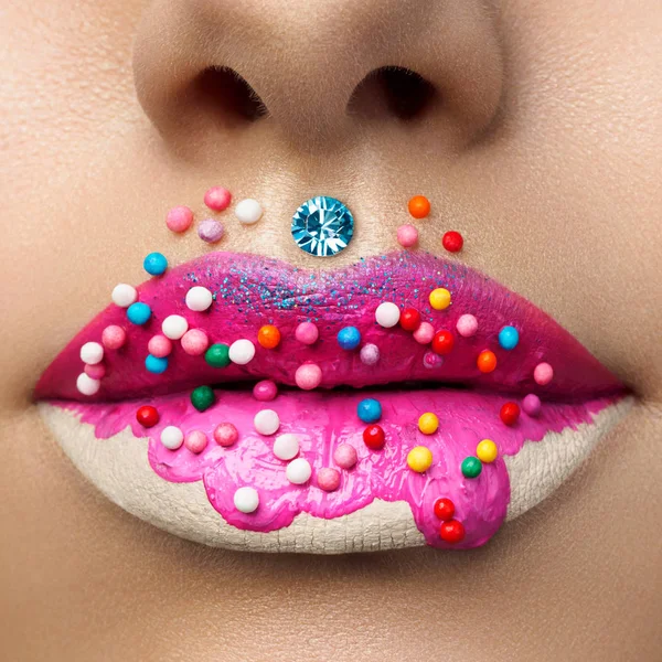 Labios con maquillaje de rosquilla dulce — Foto de Stock