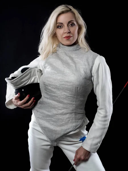 Portrait of adult woman fencer — Stock Photo, Image