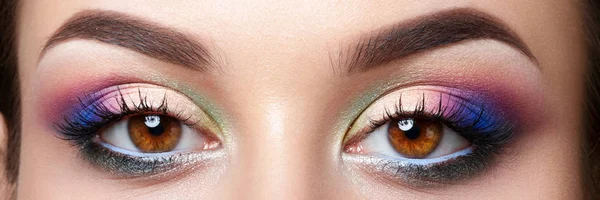 Closeup view of woman eyes with evening makeup — Stock Photo, Image