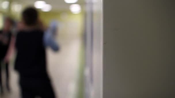 School corridor with drawers for student belongings. — Stock Video