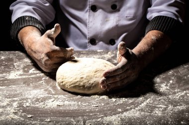 Pastanede erkeklerin elinden para kazanıyordum. Doğa, İtalya, yemek, diyet ve biyoloji, ev yapımı.