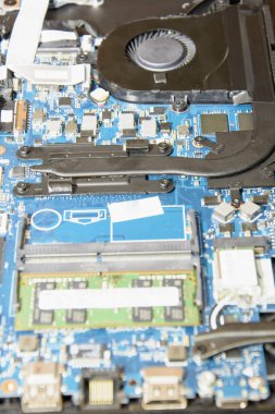 Elektronik devre kartının kapanışı