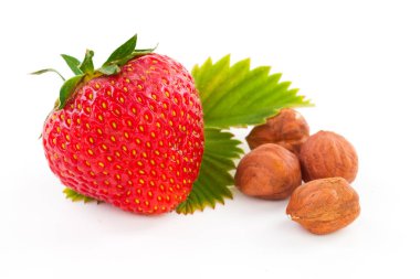 güzel lezzetli çilek Kuruyemiş ile