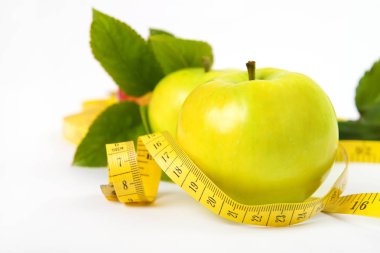 elma yaprak ve üzerinde beyaz izole bant ile