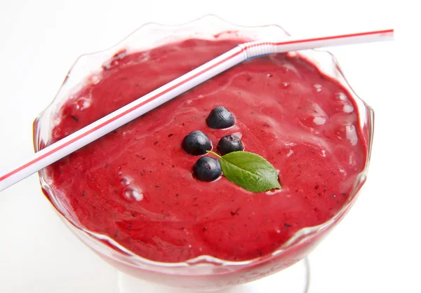 Bio áfonyás friss Smoothy friss alapanyagokból készült, és — Stock Fotó