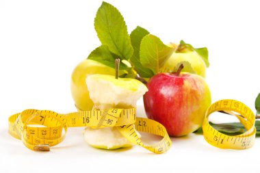 elma çekirdeği ve ölçüm bandı. Diyet kavramı
