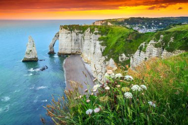 Büyülü doğal taş kemer merak ediyorum, Etretat, Normandy, Fransa