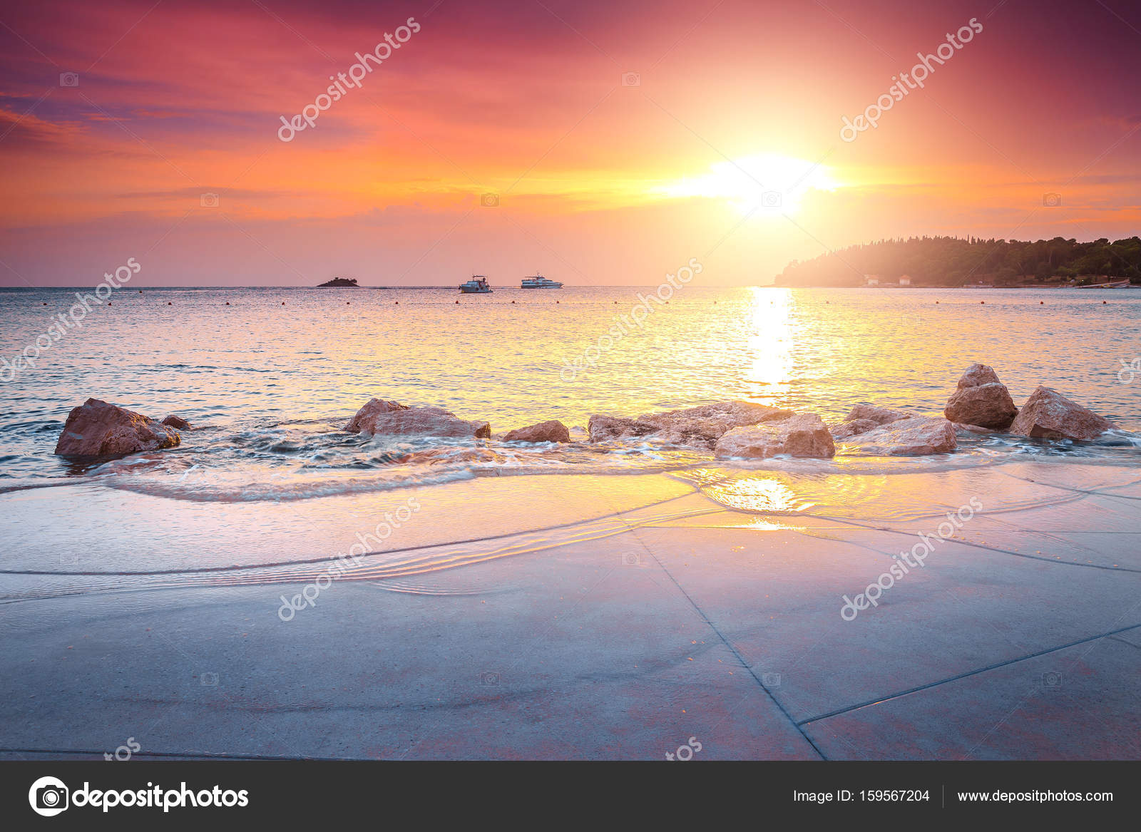 Spiaggia Di Lusso Maestoso E Meraviglioso Tramonto Vicino A