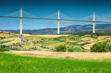 Aveyron bölge, Fransa, Millau Viyadüğü şaşırtıcı Europe