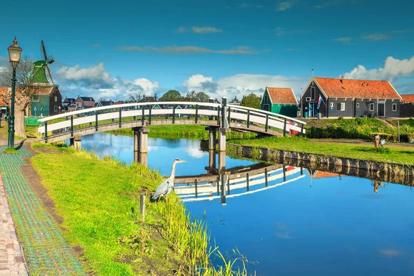 Amazing touristic village Zaanse Schans near Amsterdam, Netherlands, Europe — Stock Photo, Image