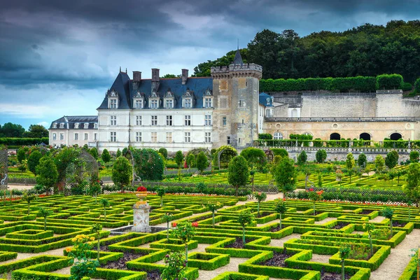 Wonderful fabulous castle of Villandry, Loire Valley, France, Europe — Stock Photo, Image