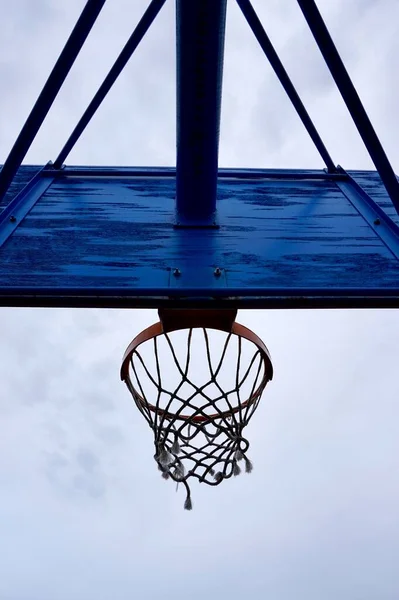 ビルバオ市のバスケットスペインバスケットボールコート — ストック写真