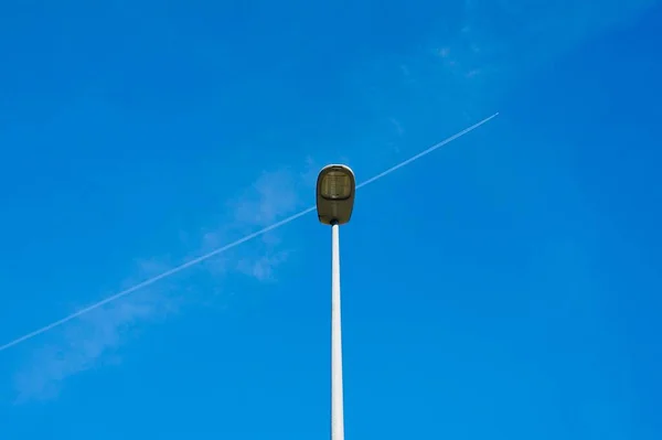 Straatlantaarn Blauwe Lucht Straat Bilbao Stad Spanje — Stockfoto