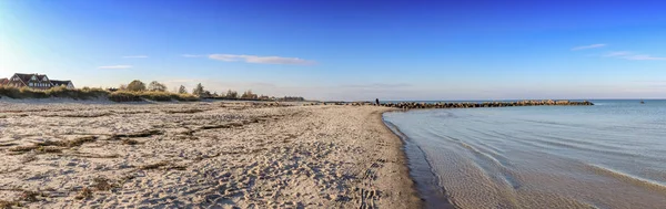 Prachtig Panorama Landschap Van Een Baltische Zee Strand Het Noorden — Stockfoto