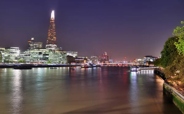 英国伦敦 2019年11月24日 伦敦天际线上的夜景 — 图库照片