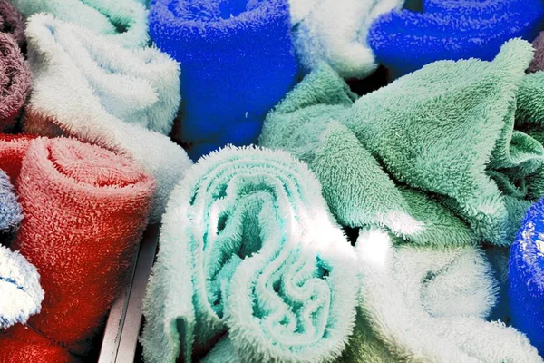 Szczegółowy Widok Bliska Kolorowe Składane Tekstylia Tekstury Powierzchni Tkaniny — Zdjęcie stockowe