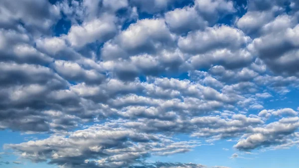Beautiful White Cloud Formations Blue Summer Sky — 스톡 사진