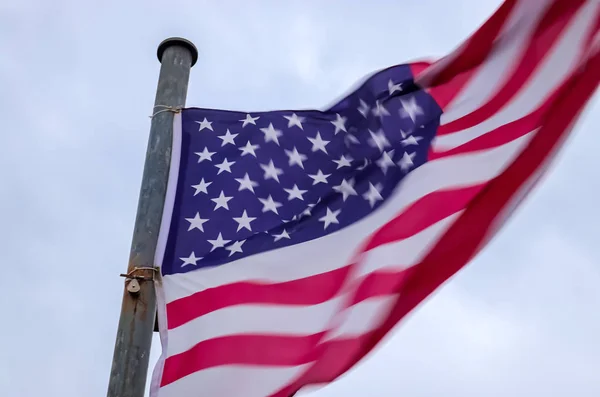 Vue Rapprochée Drapeau National Des États Unis Déplaçant Dans Vent — Photo