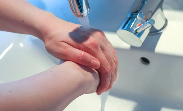 Nettoyage Lavage Des Mains Avec Savon Prévention Contre Épidémie Coronavirus — Photo