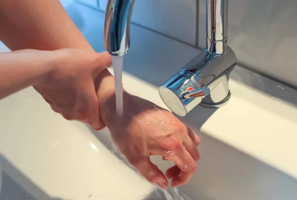 Czyszczenie Mycie Rąk Profilaktyką Mydła Celu Wystąpienia Ogniska Koronawirusu 2019 — Zdjęcie stockowe