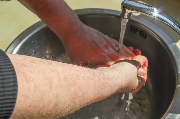 Homme Laver Les Mains Avec Savon Homme Pour Prévention Arrêter — Photo