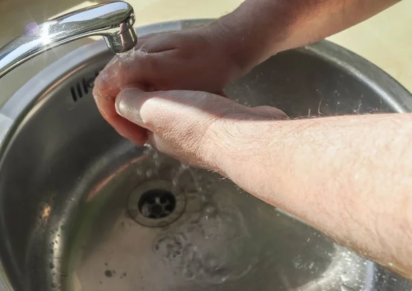 Hombre Lavándose Las Manos Con Jabón Hombre Para Prevención Dejar —  Fotos de Stock