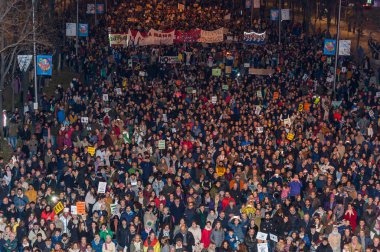 Madrid, İspanya, 06122019 Madrid iklim yürüyüşü