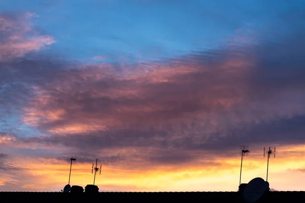 Bunte Wolken Unter Blauem Himmel Bei Sonnenuntergang Hintergrundressource — Stockfoto