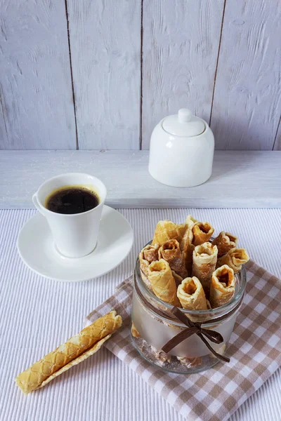 Dulce Aperitivo Con Espresso Tubos Gofre Hechos Casa Jarrón Vidrio — Foto de Stock