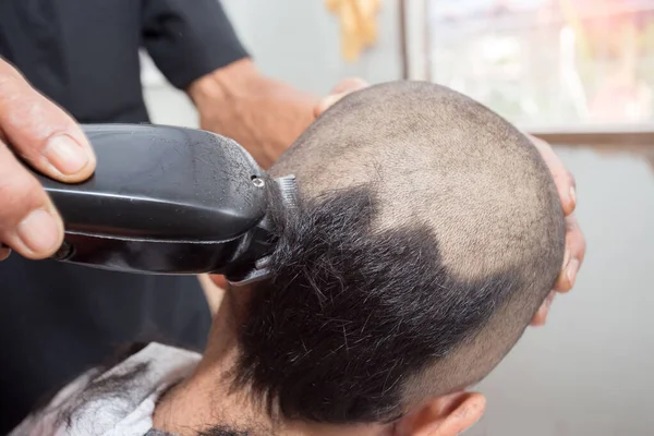 Rear View Shot Handsome Hairdresser Cutting Hair Male Client Hairstylist — 스톡 사진