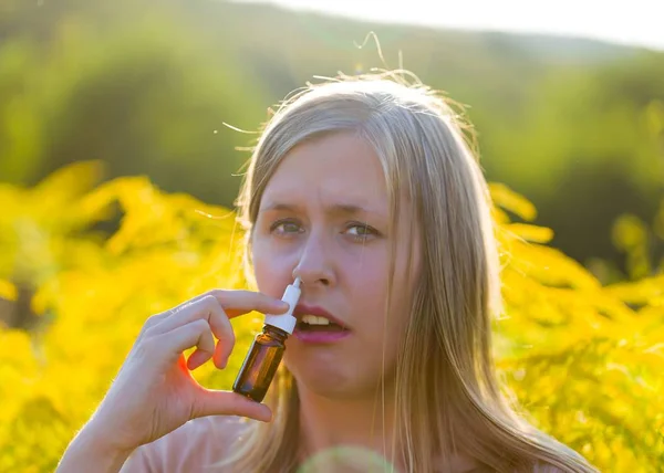 Små molekyler göra livet svårare — Stockfoto