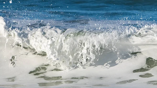 Meeresschaum Wenn Die Welle Wie Spitze Bricht — Stockfoto