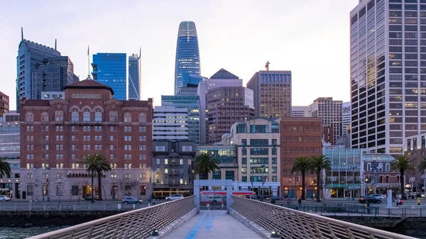 Сан Франциско Ембаркадеро Центр Заході Сонця Вид Пірсу Панорама — стокове фото
