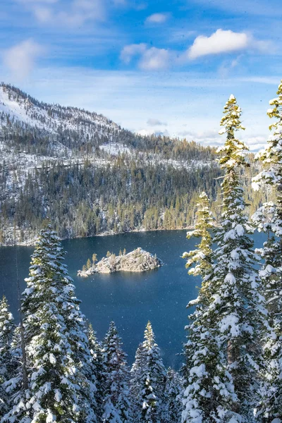 Nevada Kaliforniya Daki Tahoe Gölü Kışın Emerald Körfezi Manzarası — Stok fotoğraf