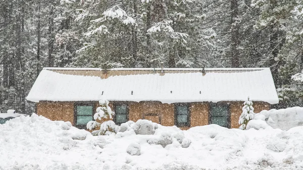 Truckee California Wooden Chalet Snow Storm Typical Architecture — Stock Photo, Image