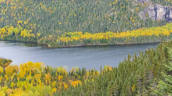 Canada Panorama Lac Montagne Dans Forêt Pendant Été Indien Beau — Photo
