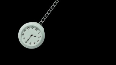 Cep saati hipnotik bir şekilde sallanıyor.