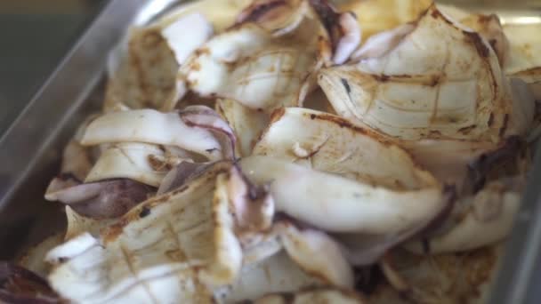 Roasted cuttlefish in the kitchen — Stock Video
