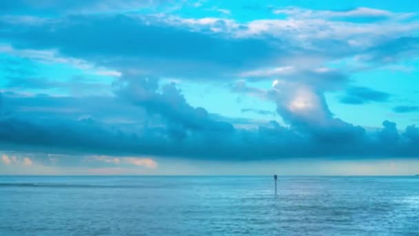 Timelapse del mar con el horizonte — Vídeo de stock
