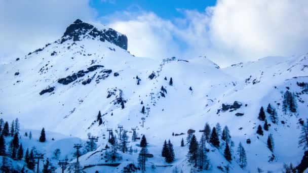 Timelapse of the cableway in the mountains — Stock videók