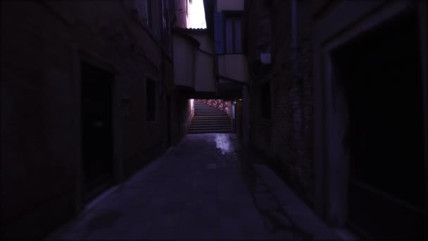 Dark street of Venice with subway — Αρχείο Βίντεο