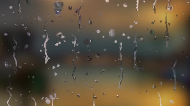 Regentropfen prasseln aufs Fenster — Stockvideo