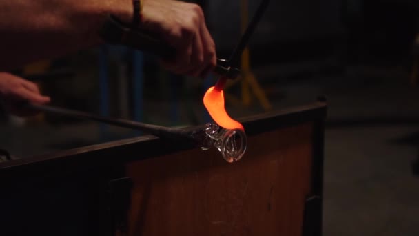 Manual processing of blown glass — Stock Video