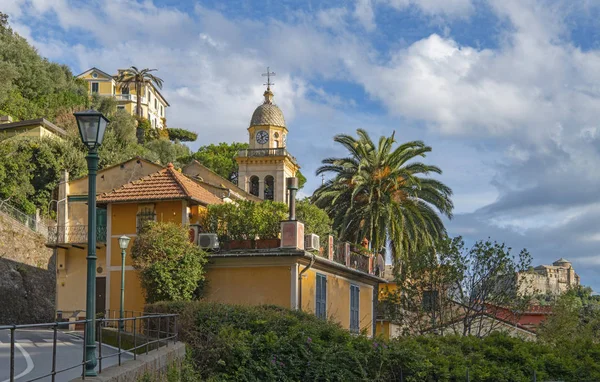 Affacciato Sulla Coloratissima Cittadina Italiana Portofino Provincia Genova Liguria — Foto Stock